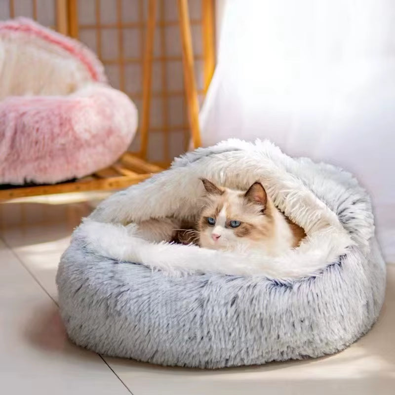 Cozy Cat Cloud: The Purr-fect Plush 2-in-1 Winter Bed for Feline Royals and Small Pawesome Pooches!